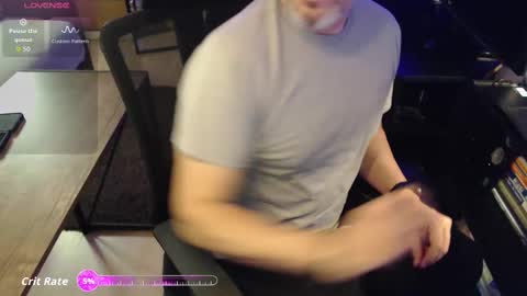 Snapshot of cabcam chatting on 09-23-25, 02:58 Cab online show from 09-23-25, 02:58