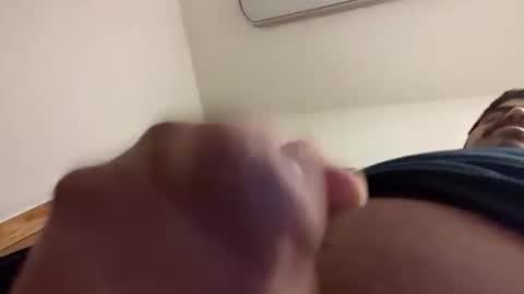 Snapshot of cactus_1041 chatting on 02-11-25, 11:33 Cactus1041 online show from 02-11-25, 11:33