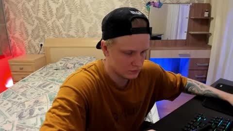 Snapshot of cactusjames_69 chatting on 04-18-26, 11:38 James online show from 04-18-26, 11:38