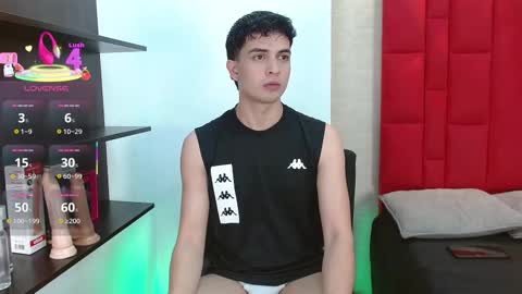 Snapshot of cady_hot chatting on 11-19-25, 08:42 Cady online show from 11-19-25, 08:42