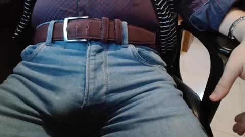 Snapshot of cafetabac chatting on 01-09-25, 08:03 cafetabac online show from 01-09-25, 08:03