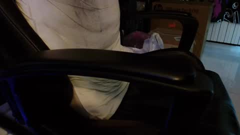 Snapshot of cafetabac chatting on 01-14-25, 07:21 cafetabac online show from 01-14-25, 07:21