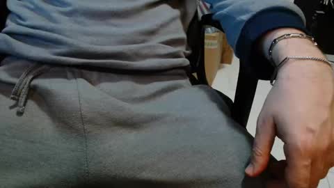 Snapshot of cafetabac chatting on 01-23-25, 09:18 cafetabac online show from 01-23-25, 09:18