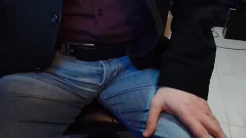 Snapshot of cafetabac chatting on 01-28-25, 06:28 cafetabac online show from 01-28-25, 06:28