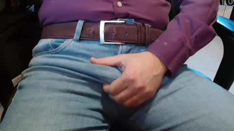 Snapshot of cafetabac chatting on 02-21-25, 01:33 cafetabac online show from 02-21-25, 01:33