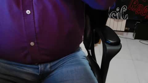 Snapshot of cafetabac chatting on 02-21-25, 10:04 cafetabac online show from 02-21-25, 10:04