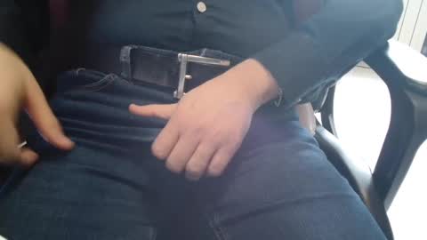 Snapshot of cafetabac chatting on 03-12-25, 11:53 cafetabac online show from 03-12-25, 11:53