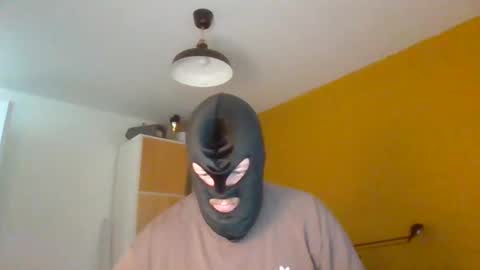 cagegag31 online show from 04-01-26, 01:12