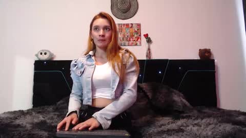 Snapshot of cajusex chatting on 10-18-25, 07:03 Cajusex online show from 10-18-25, 07:03