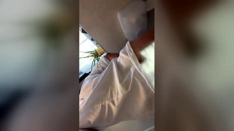 Snapshot of calebhariss02 chatting on 04-05-26, 03:09 calebhariss02 online show from 04-05-26, 03:09