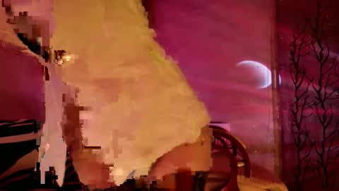 Snapshot of caliente_emperatriz chatting on 10-25-25, 10:48 EMPERATRIZ online show from 10-25-25, 10:48