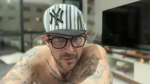 CaliforniaBrazilian online show from 06-08-26, 04:57