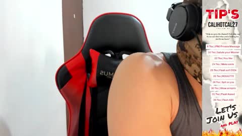 Snapshot of calihotcaliente27 chatting on 11-02-25, 02:52 calihotcaliente27 online show from 11-02-25, 02:52