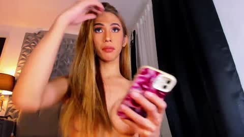 Snapshot of calixta_xx chatting on 02-01-25, 09:00 zerina online show from 02-01-25, 09:00