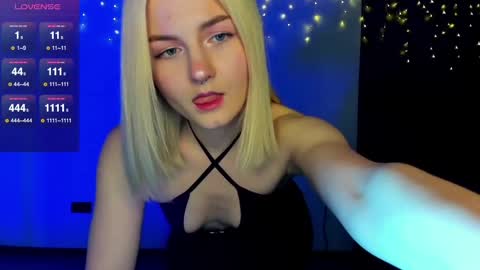 Snapshot of call_me_babydoll chatting on 01-26-25, 04:20 call_me_babydoll online show from 01-26-25, 04:20