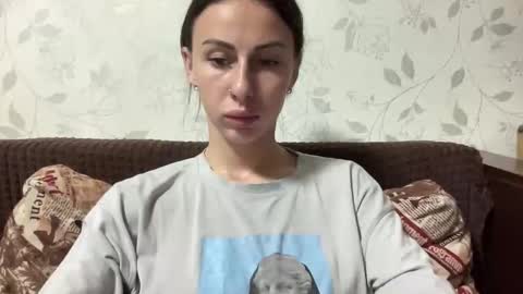 Anna online show from 10-04-25, 05:22