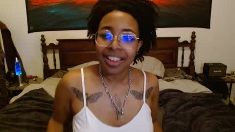 Snapshot of call_me_hedone chatting on 01-27-25, 06:09 Hedone online show from 01-27-25, 06:09