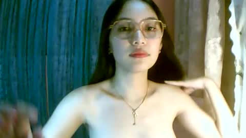 Snapshot of calla_freya chatting on 10-24-25, 07:16 Freya online show from 10-24-25, 07:16