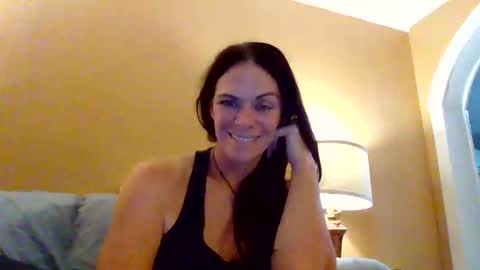 Snapshot of calli_girl420 chatting on 11-10-25, 03:38 Calli online show from 11-10-25, 03:38