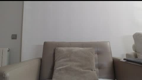 Snapshot of callme_kim chatting on 06-10-26, 07:57 callme_kim online show from 06-10-26, 07:57