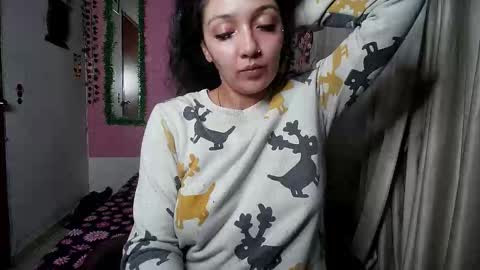 paula online show from 12-22-25, 01:46