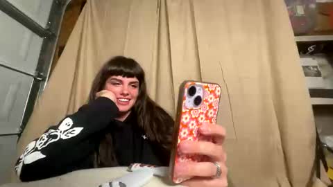 SG Baby online show from 09-15-25, 01:49