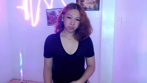 Snapshot of callme_shantal chatting on 06-01-26, 10:11 SHANTAL online show from 06-01-26, 10:11