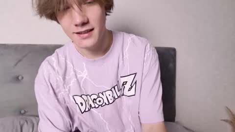 Snapshot of callmenineoneseven chatting on 10-01-25, 07:09 Nick online show from 10-01-25, 07:09