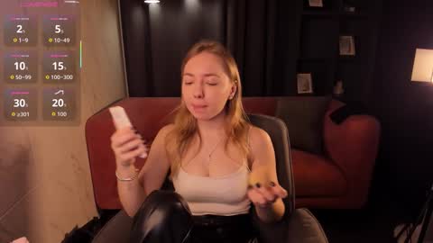 Nora online show from 11-13-25, 06:01