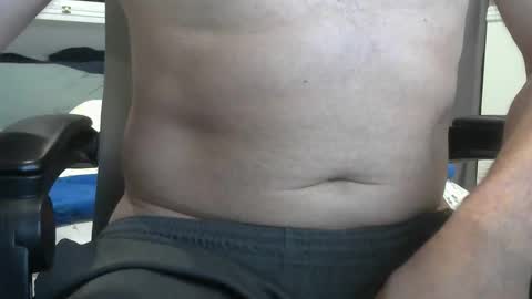 callmeroger33 online show from 12-18-25, 04:57