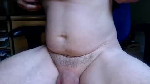 Snapshot of callum4you chatting on 10-11-25, 12:58 callum4you online show from 10-11-25, 12:58