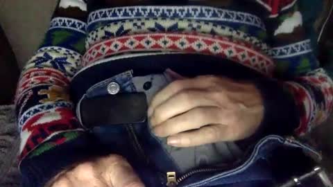 Snapshot of calred22 chatting on 12-24-24, 10:33 SunnyBoy online show from 12-24-24, 10:33