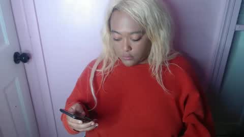 Snapshot of cals9x chatting on 09-14-25, 03:44 camzxoxox online show from 09-14-25, 03:44