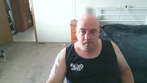 longjohn74 online show from 04-20-26, 08:21