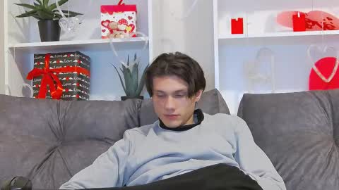 Calvin online show from 02-13-25, 08:13