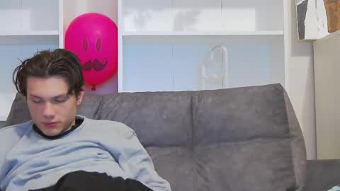 Calvin online show from 02-20-25, 11:43