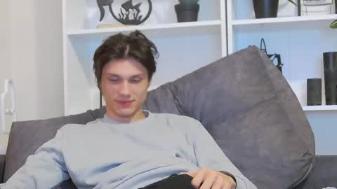 Calvin online show from 02-28-25, 08:18