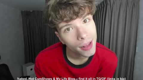 Snapshot of calvin_loves_you chatting on 10-10-25, 02:16 Hey I am Calvin online show from 10-10-25, 02:16