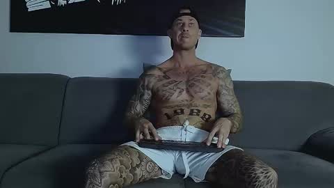 Calvin  online show from 09-16-25, 12:00