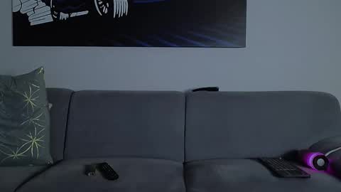 Calvin  online show from 10-05-25, 08:29