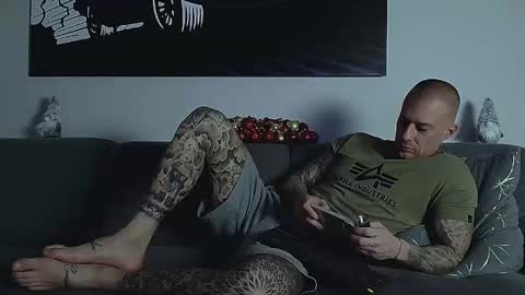 Calvin  online show from 12-04-25, 09:56