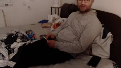 Calvinjohnlad online show from 11-10-25, 11:04