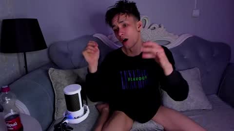 Snapshot of calvinowens chatting on 01-30-25, 04:16 Calvin Owens online show from 01-30-25, 04:16