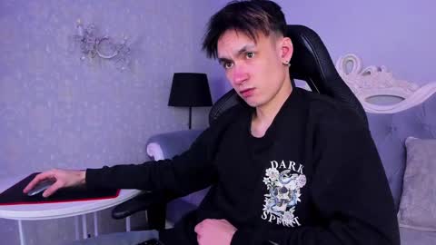 Snapshot of calvinowens chatting on 02-04-25, 08:13 Calvin Owens online show from 02-04-25, 08:13