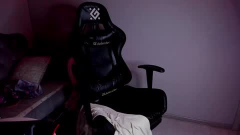 Snapshot of calvinowens chatting on 02-07-25, 11:34 Calvin Owens online show from 02-07-25, 11:34