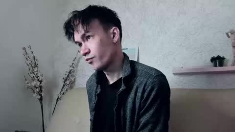 Snapshot of calvinowens chatting on 02-16-25, 03:26 Calvin Owens online show from 02-16-25, 03:26