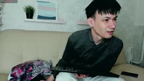 Snapshot of calvinowens chatting on 02-17-25, 03:36 Calvin Owens online show from 02-17-25, 03:36