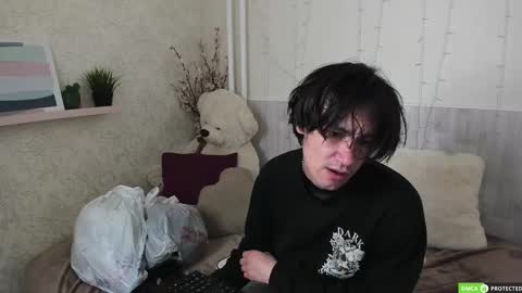 Snapshot of calvinowens chatting on 09-15-25, 04:01 Calvin Owens online show from 09-15-25, 04:01