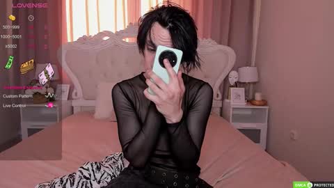 Snapshot of calvinowens chatting on 09-24-25, 03:10 Calvin Owens online show from 09-24-25, 03:10