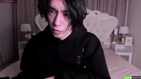 Snapshot of calvinowens chatting on 11-19-25, 03:06 Calvin Owens online show from 11-19-25, 03:06